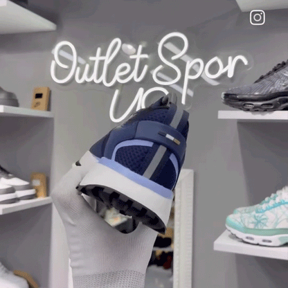 Hugo Boss Men sneakers Navy blue