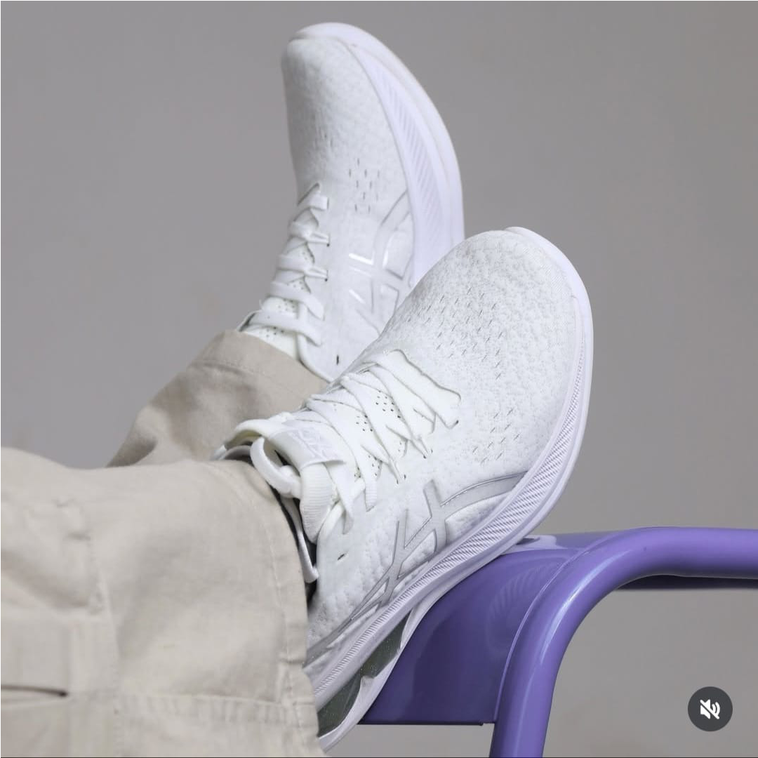 ASICS Gel Kinsei Max White