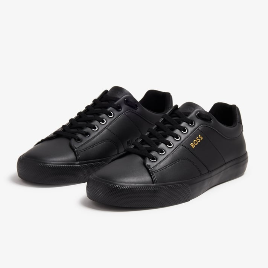 Hugo Boss Aiden Trainers Black with Gold logo